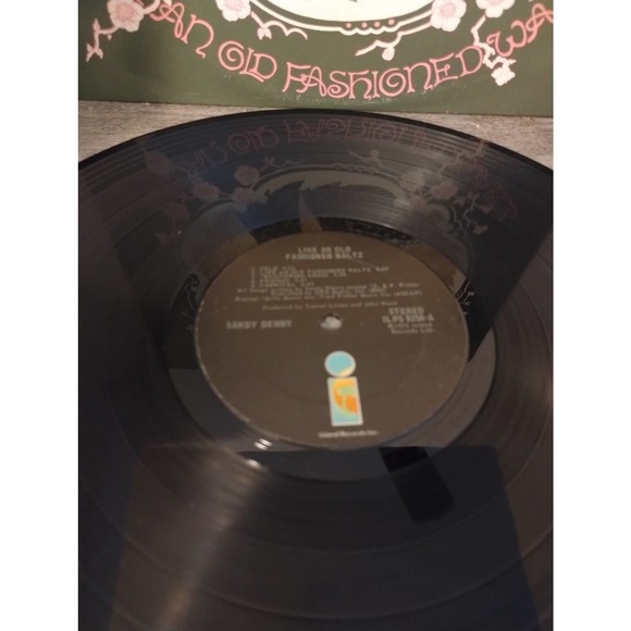 Sandy Denny Like An Old Fashioned Waltz 1973 LP Vinyl Island Records ILPS-9258 - Picture 2 of 4